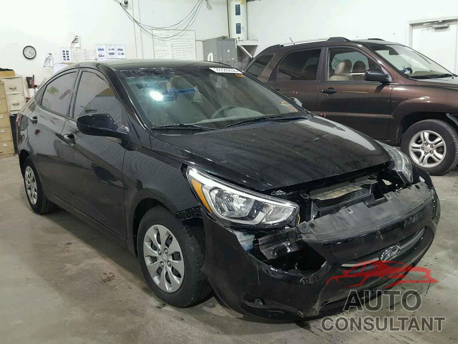 HYUNDAI ACCENT 2015 - KMHCT4AE6FU939477