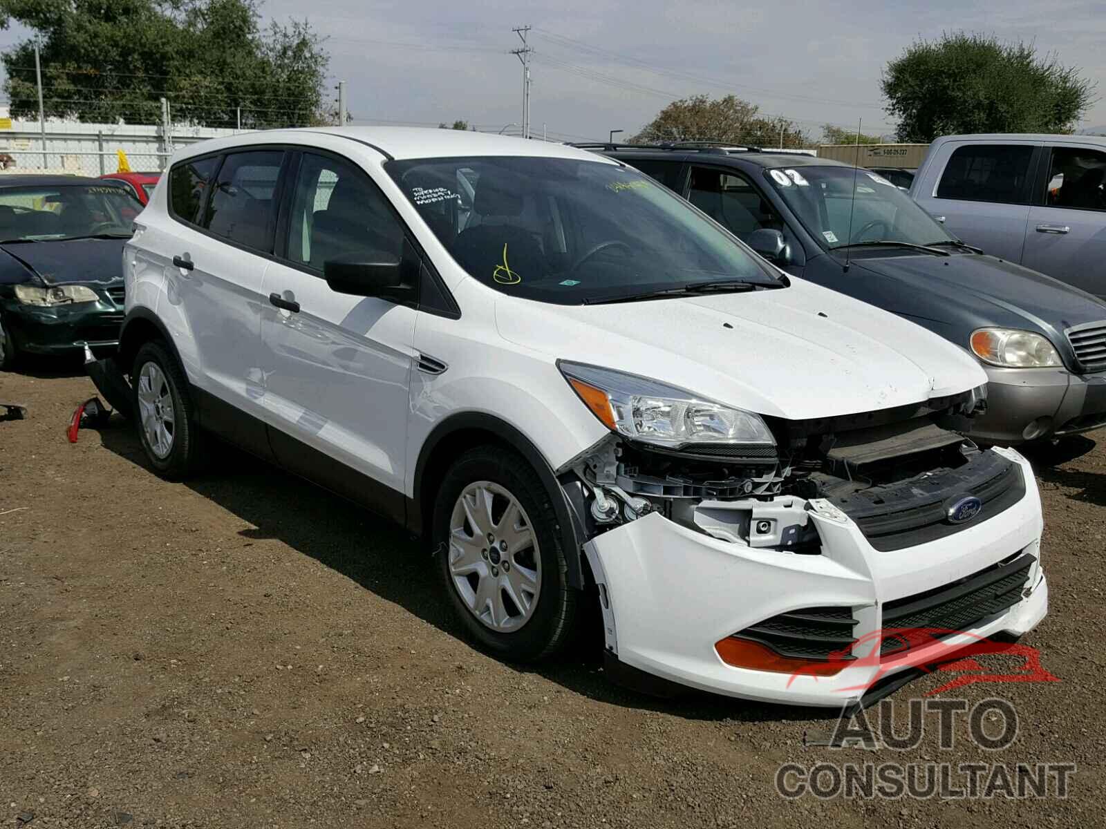 FORD ESCAPE 2016 - 1FMCU0F75GUA11709
