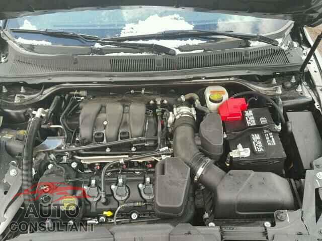 FORD TAURUS 2017 - 1FAHP2F84HG102109