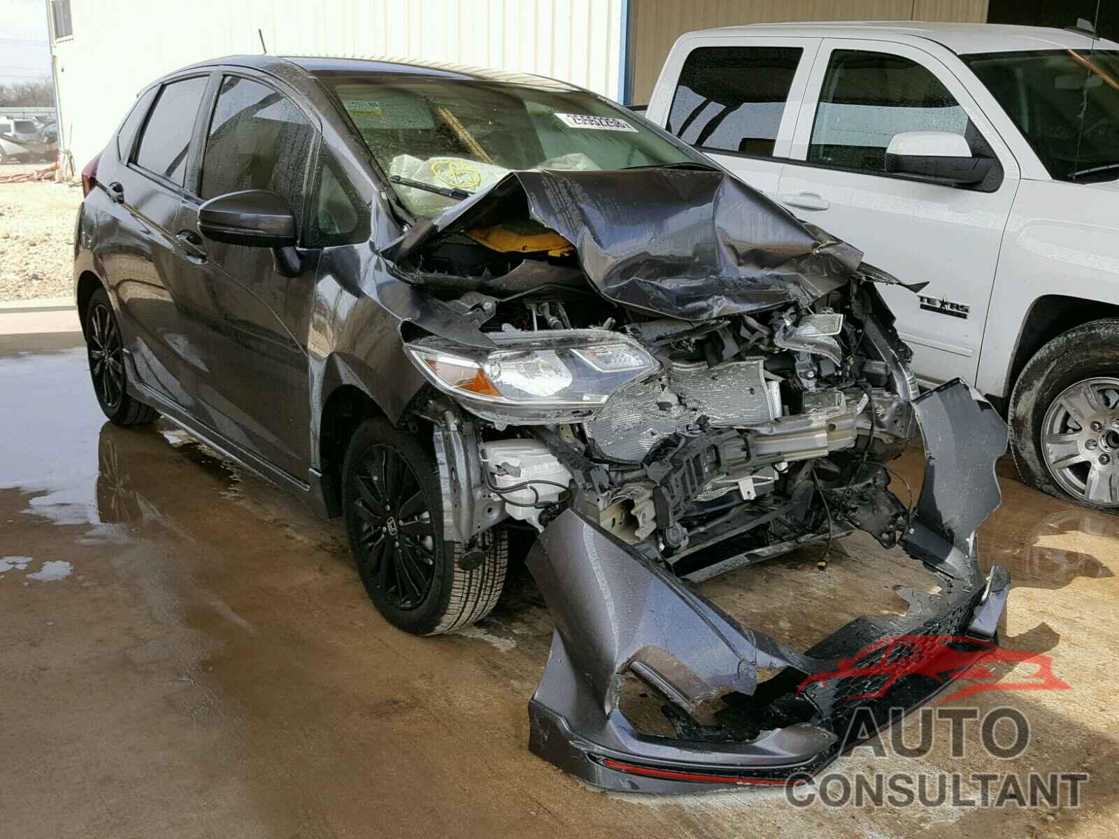 HONDA FIT 2018 - 3HGGK5G60JM717241