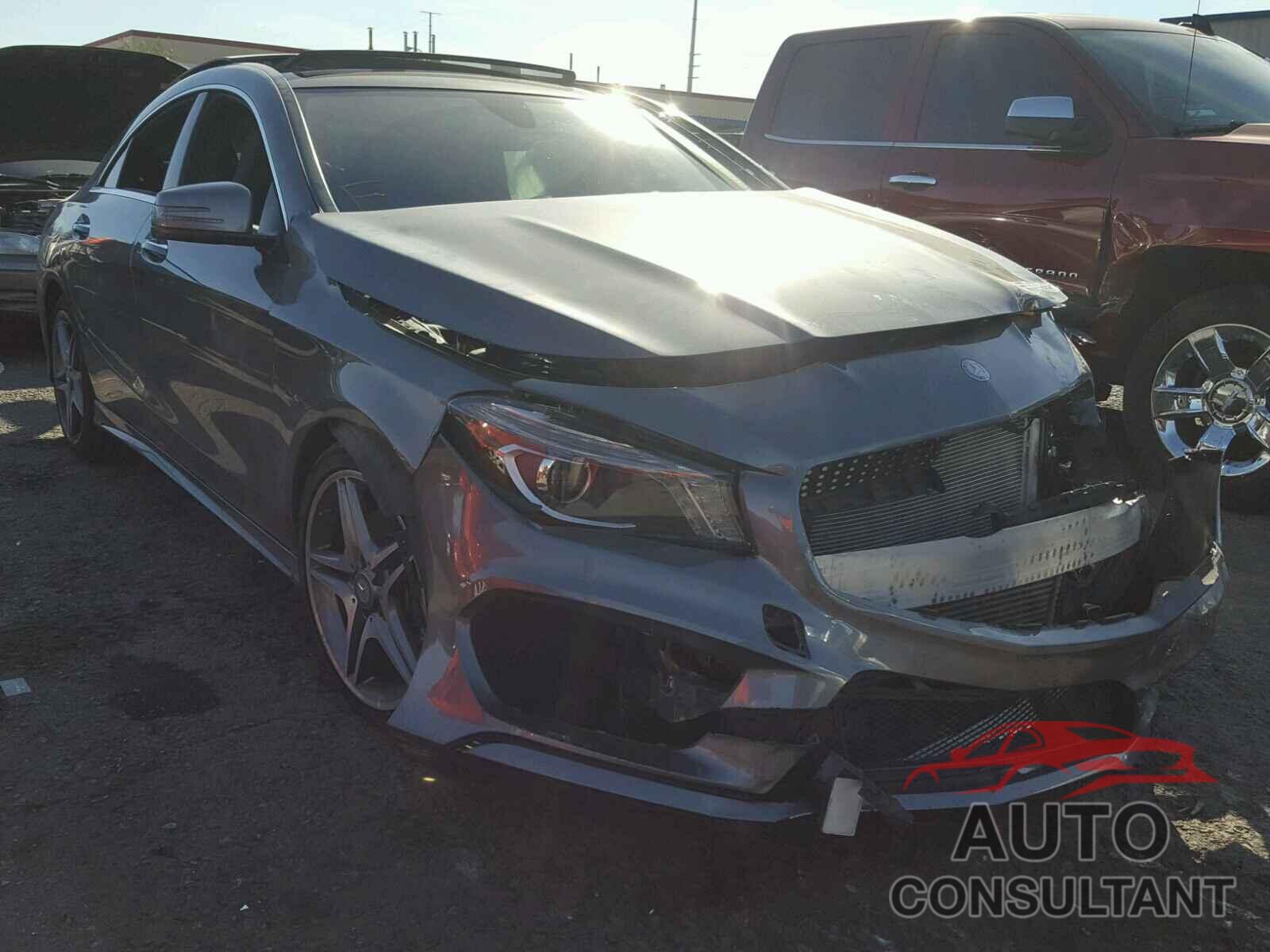 MERCEDES-BENZ CLA 250 2015 - WDDSJ4EB3FN220323