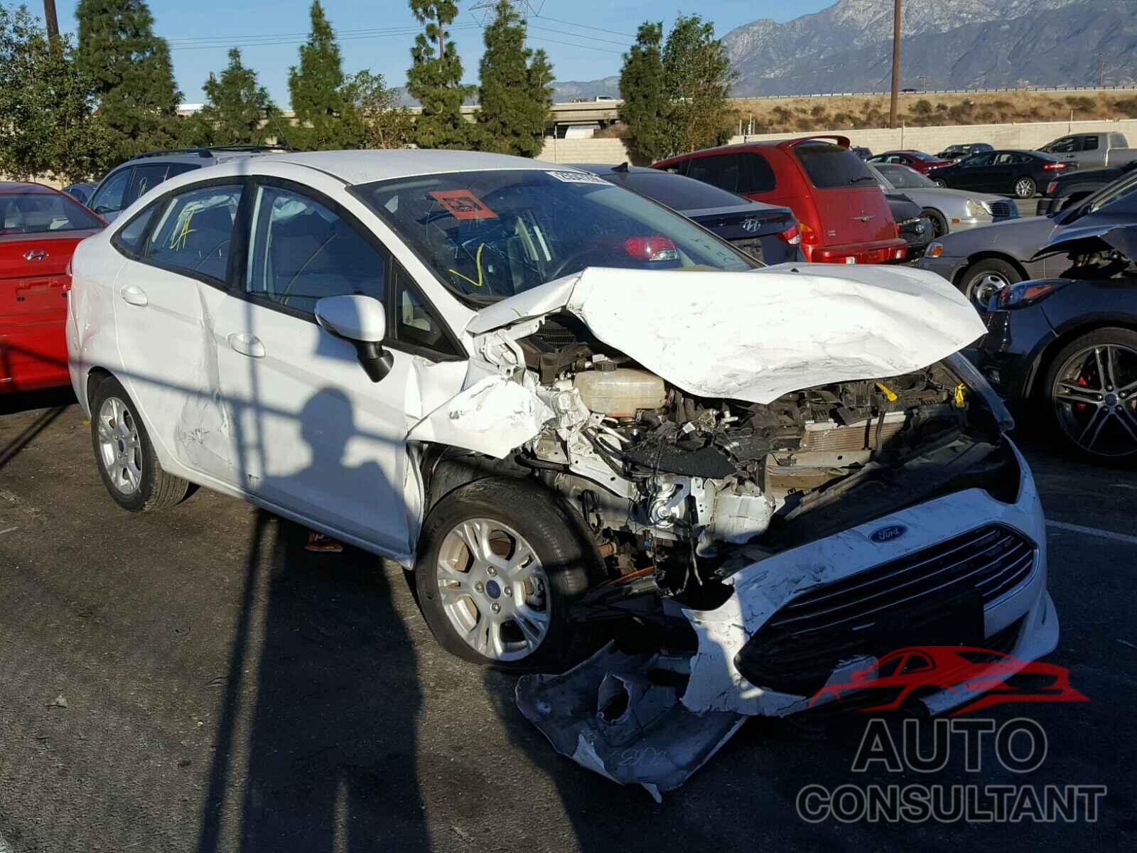FORD FIESTA 2015 - 3FADP4BJ4FM216620
