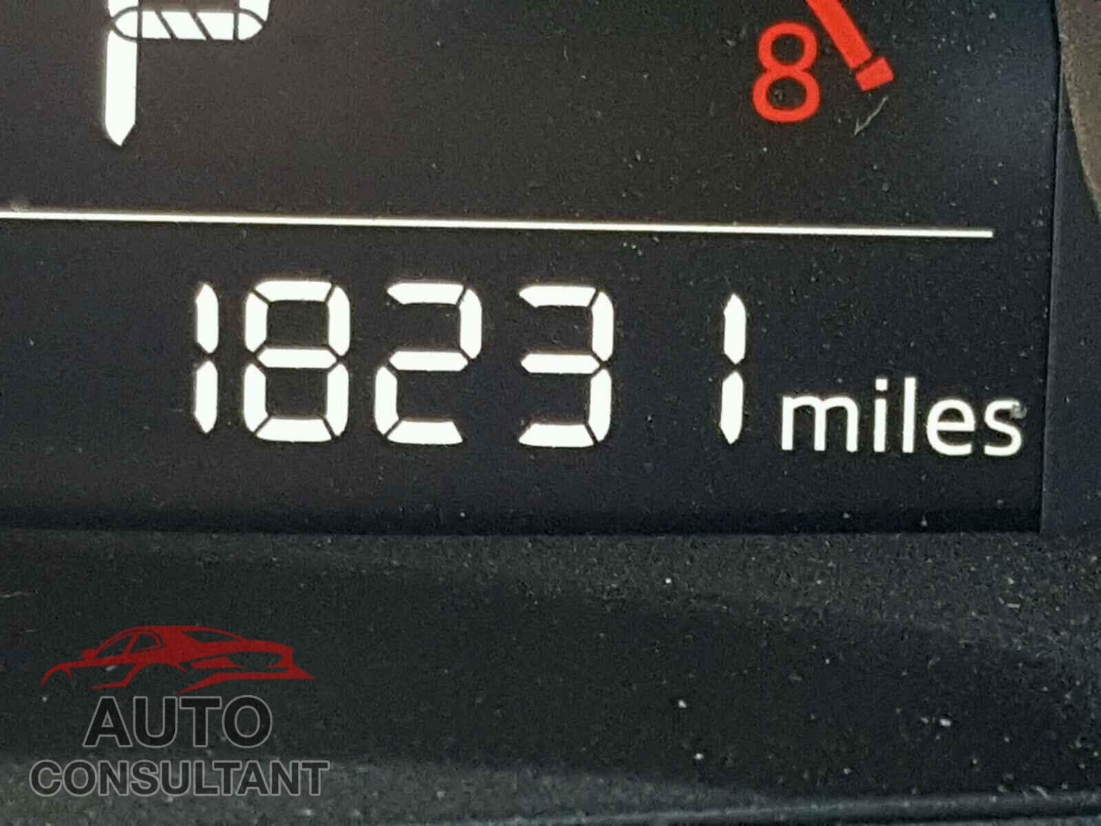 MAZDA 3 2017 - 3MZBN1U79HM101308