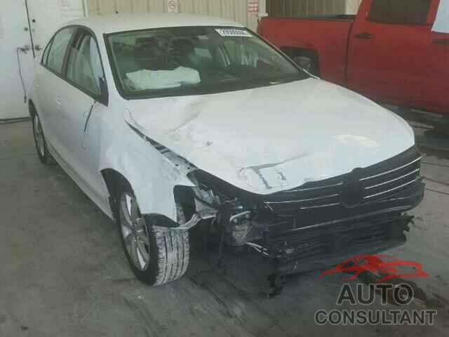 VOLKSWAGEN JETTA 2015 - 3VWD17AJXFM276087