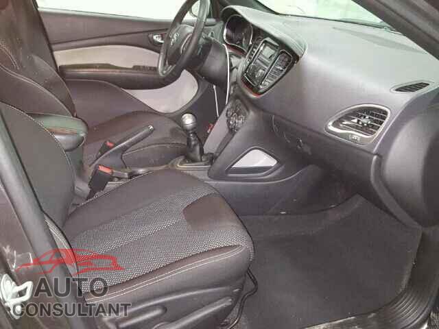 DODGE DART 2015 - 1C3CDFBB7FD132004
