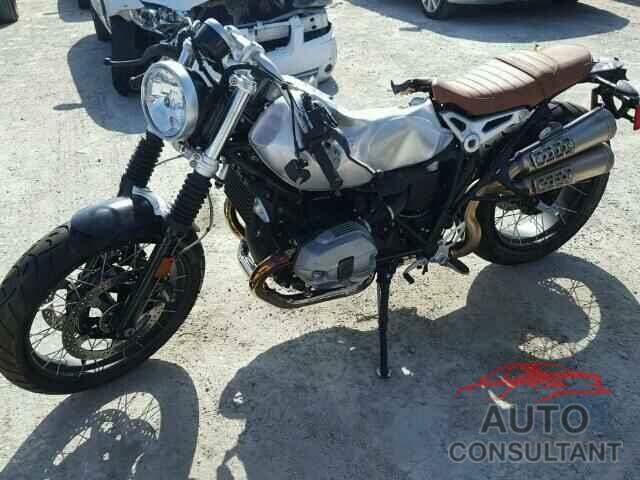 BMW MOTORCYCLE 2017 - WB10J3308HZ794115