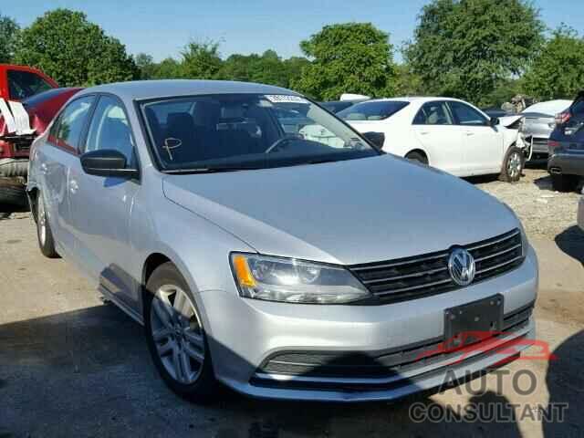 VOLKSWAGEN JETTA 2015 - 3VW2K7AJ3FM210310