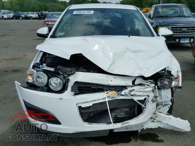 CHEVROLET SONIC 2016 - 1G1JC5SG2G4163473