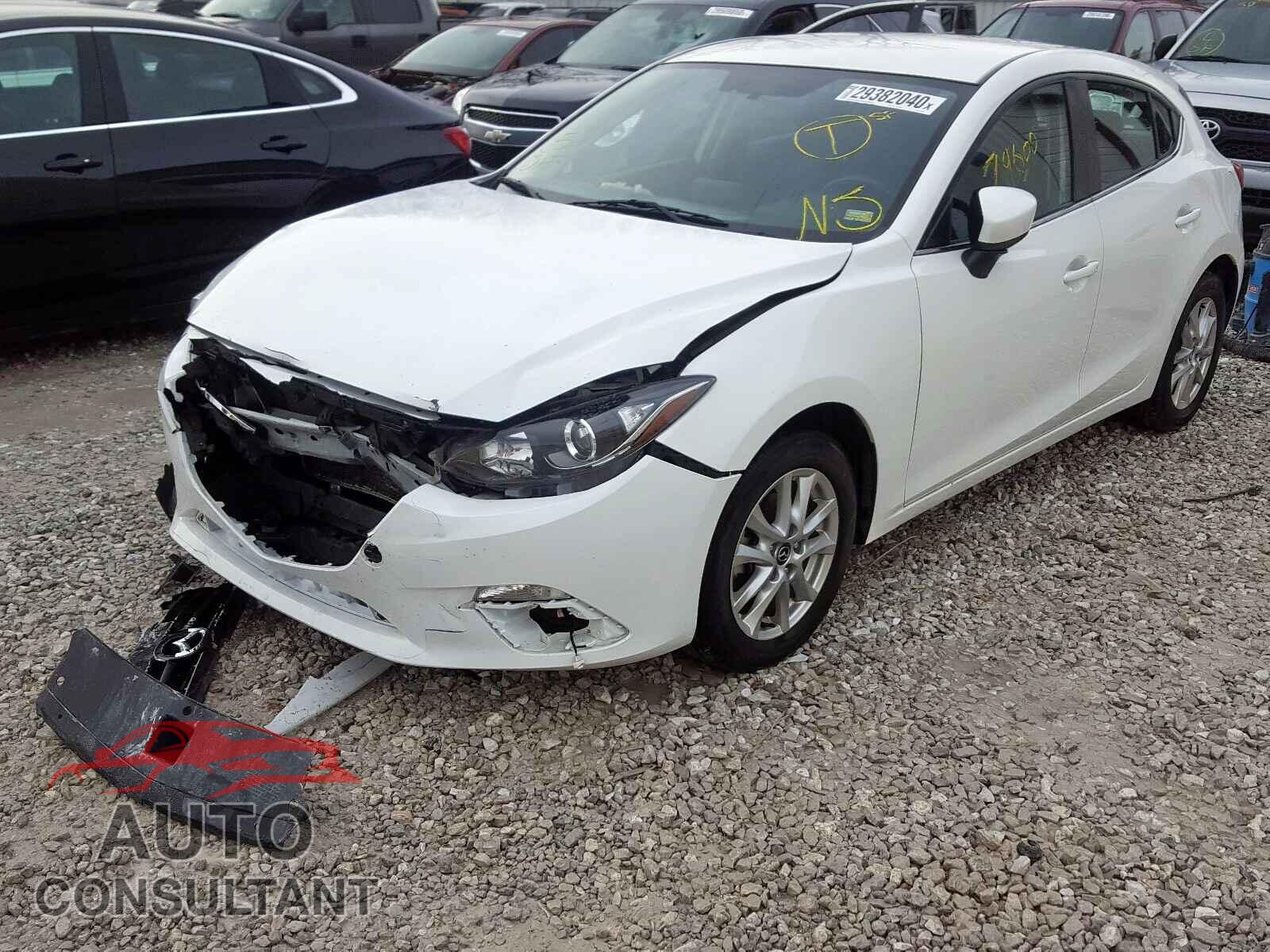 MAZDA 3 2016 - 3VWB67AJ5HM263145