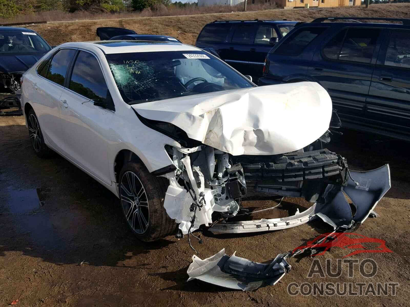 TOYOTA CAMRY 2016 - 4T1BF1FK8GU513355