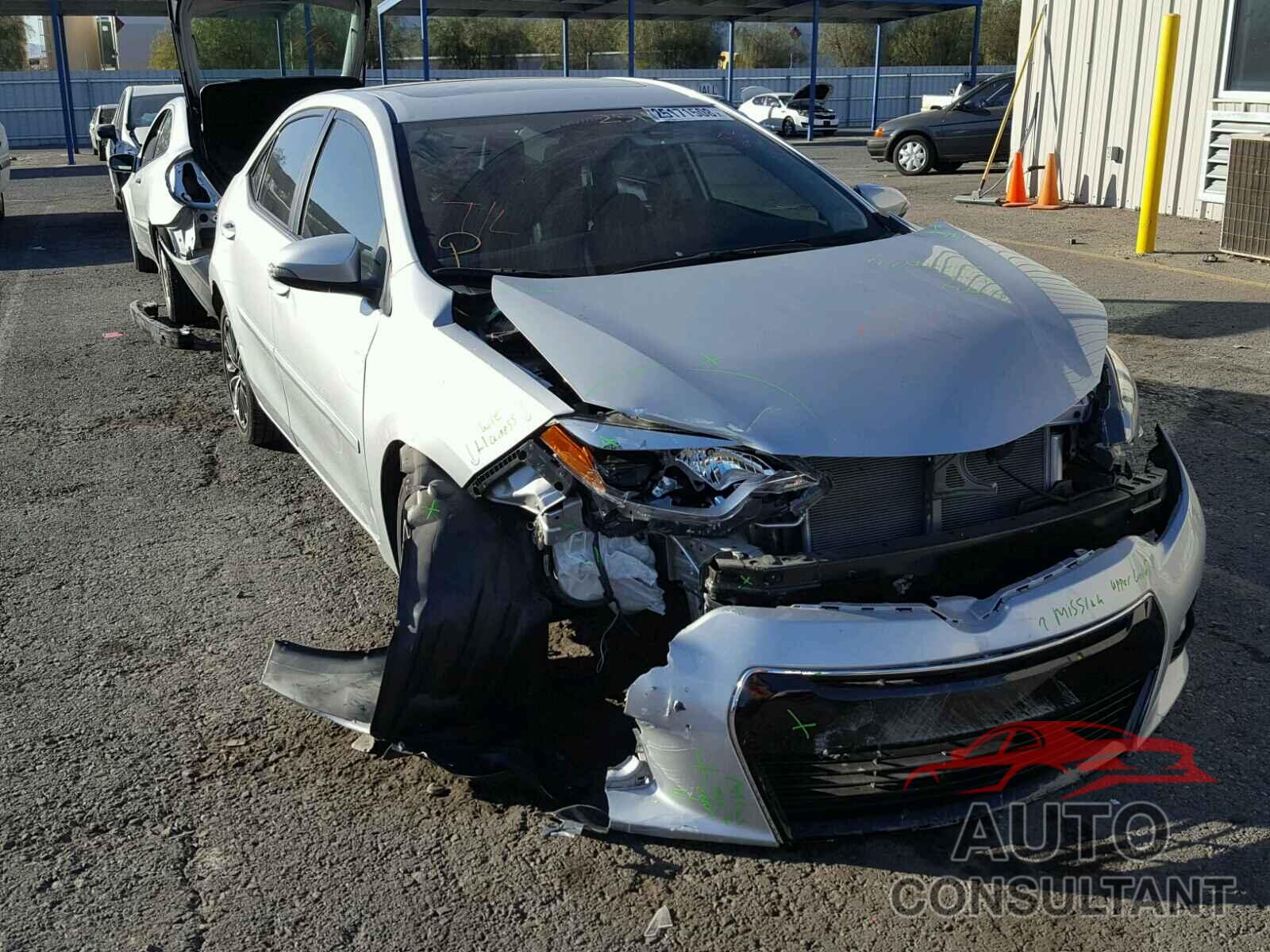 TOYOTA COROLLA 2015 - 5YFBURHE1FP235927