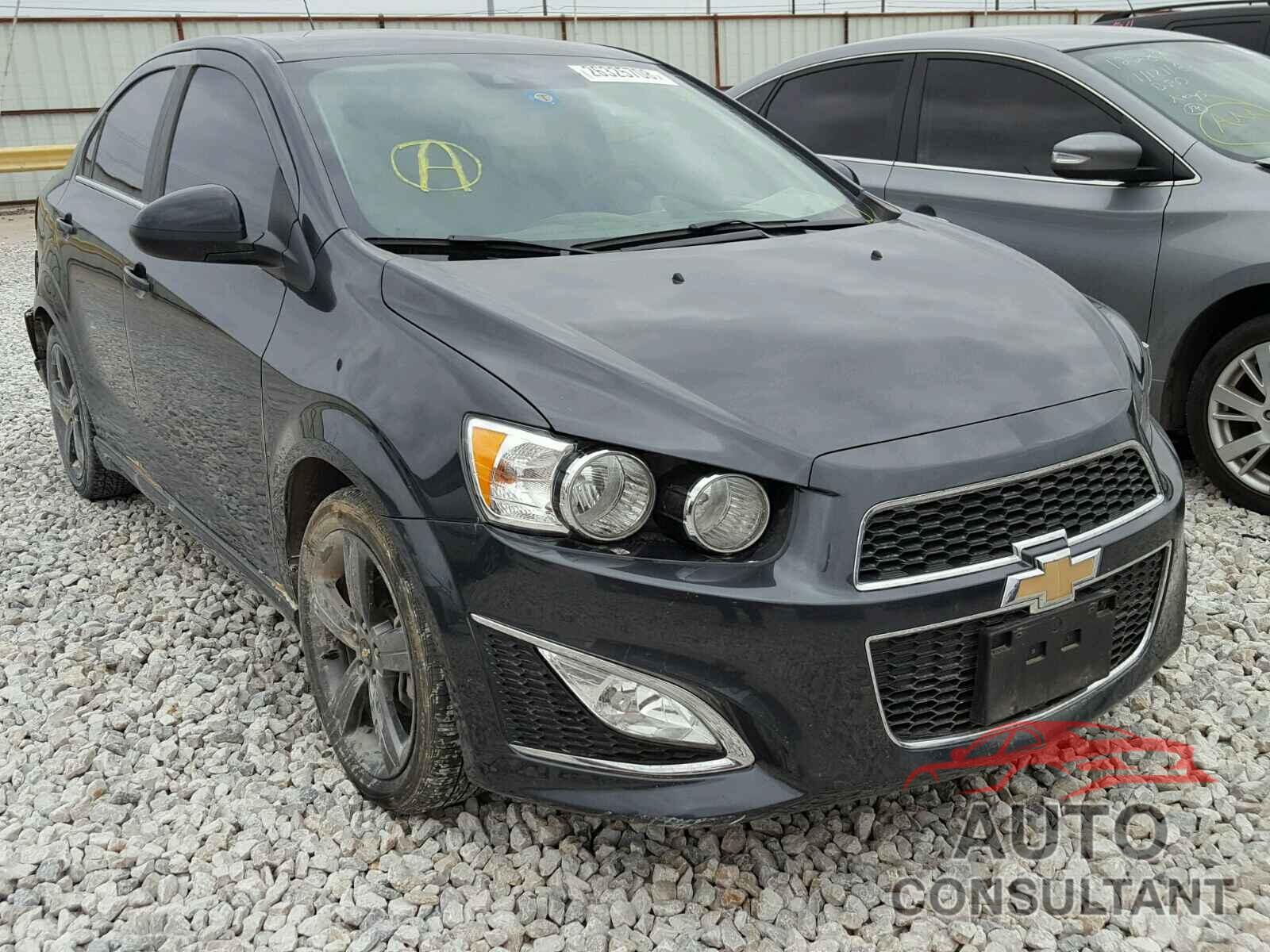 CHEVROLET SONIC 2016 - 1G1JG5SB0G4146275