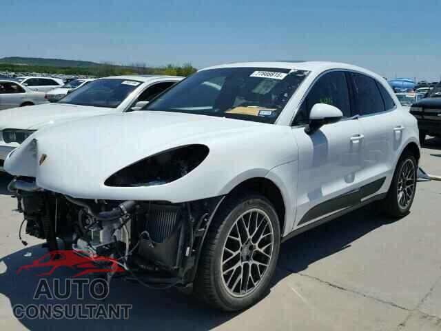 PORSCHE MACAN 2015 - WP1AB2A59FLB71579