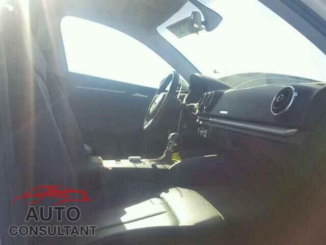 AUDI A3 2015 - WAUBFGFFXF1127379