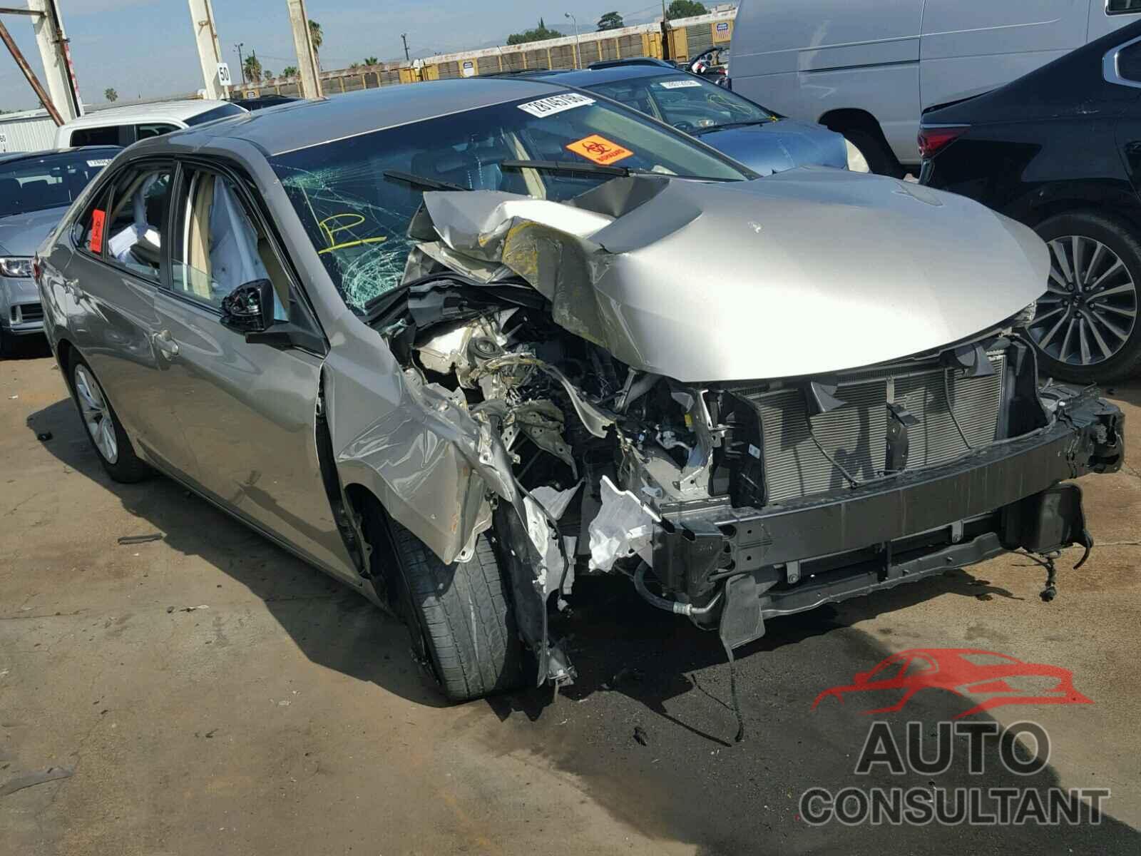 TOYOTA CAMRY 2016 - 4T4BF1FKXGR584014