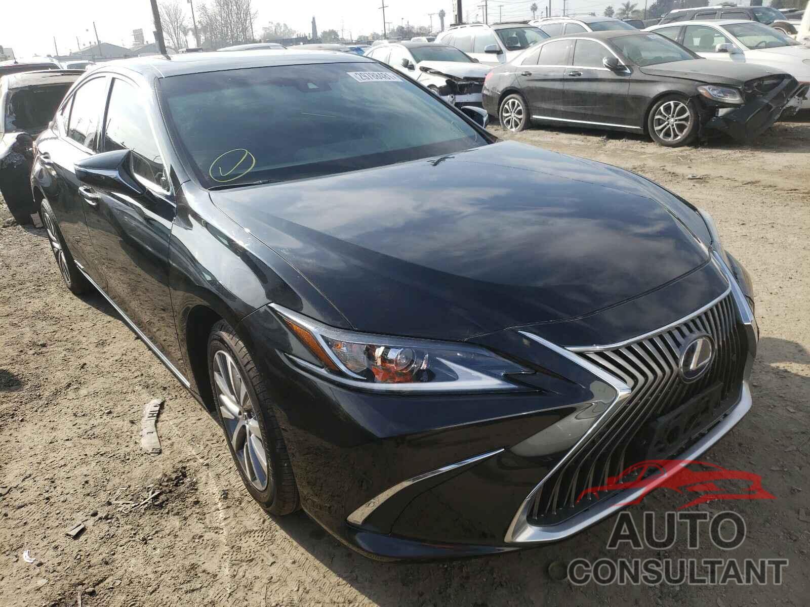 LEXUS ES300 2020 - 58AD21B12LU009551