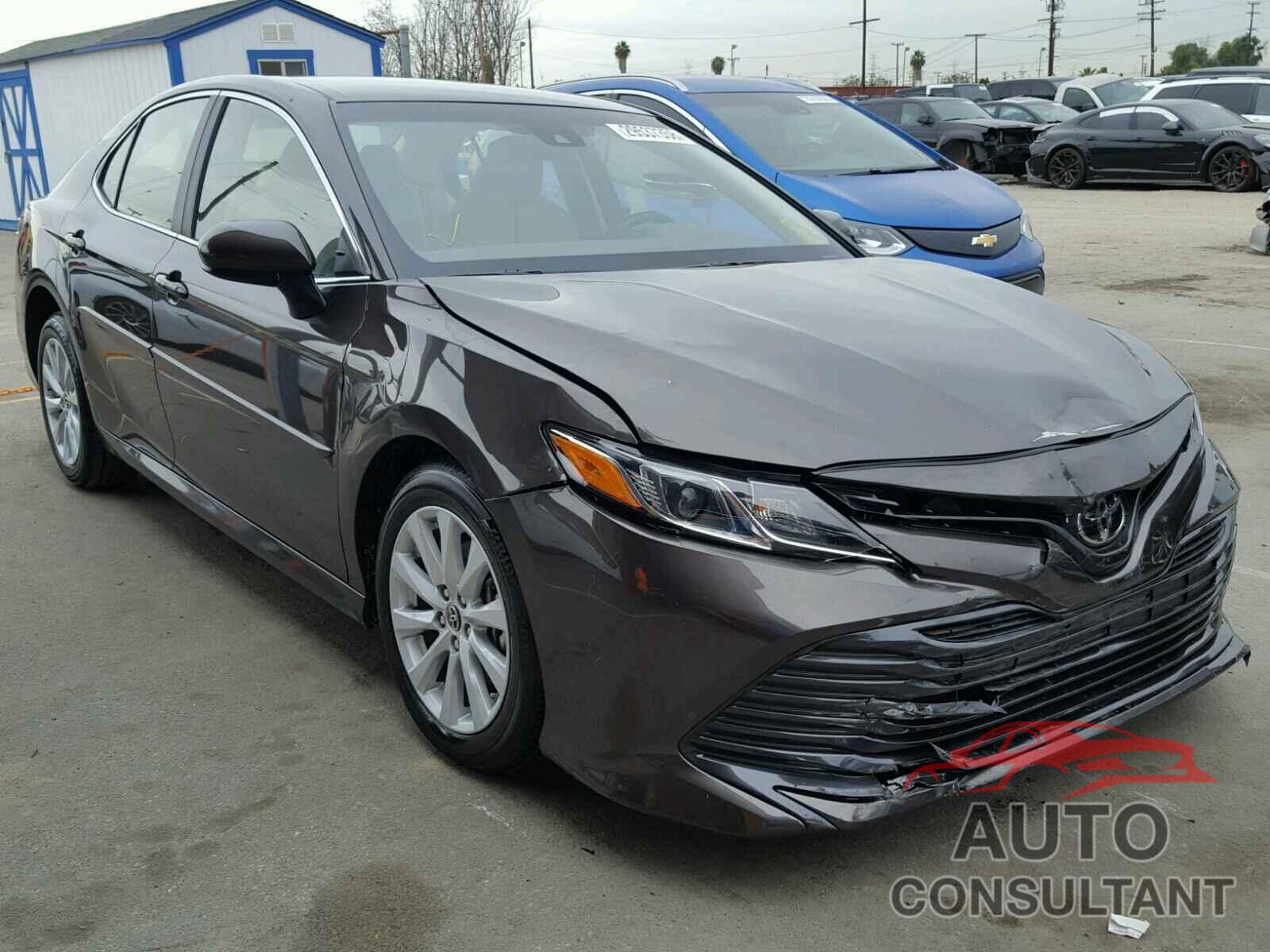 TOYOTA CAMRY 2018 - JTNB11HK2J3047303