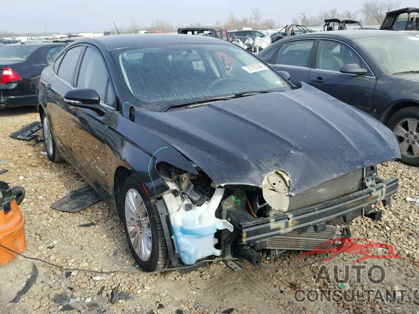 FORD FUSION 2015 - 3FA6P0LU5FR185570