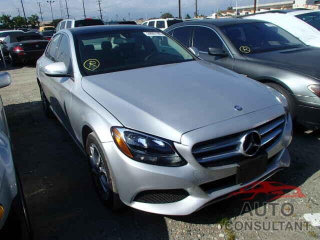 MERCEDES-BENZ C300 2015 - 55SWF4KB5FU038377