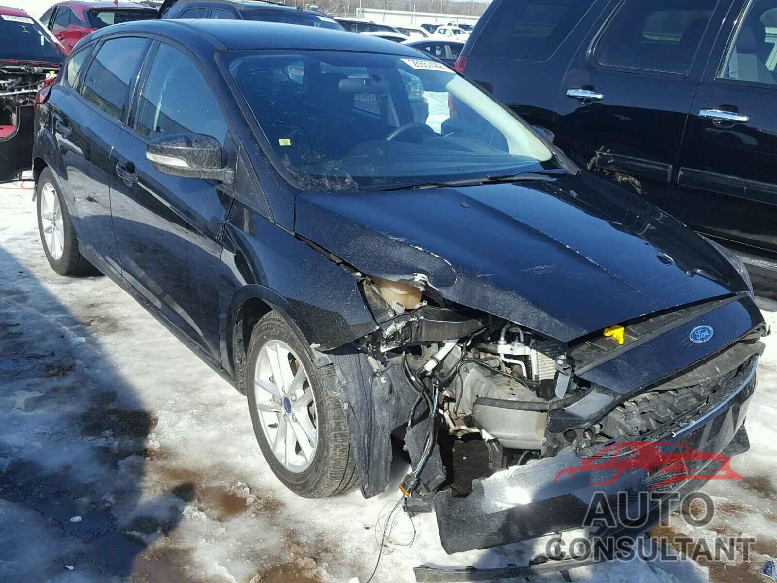 FORD FOCUS 2015 - 1FADP3K24FL325809