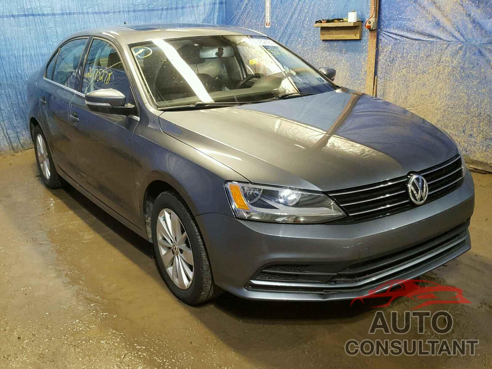 VOLKSWAGEN JETTA 2015 - 3VWD17AJ4FM285206