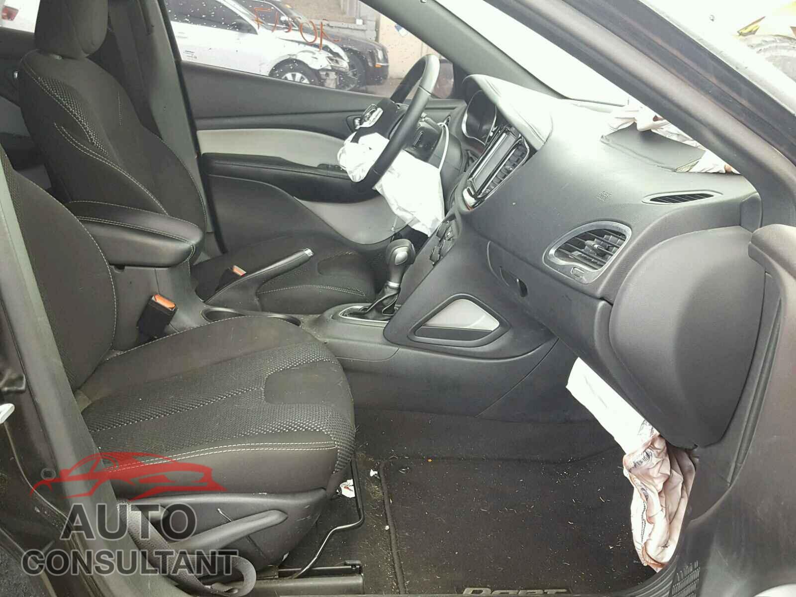 DODGE DART 2015 - 1C3CDFBB1FD141135