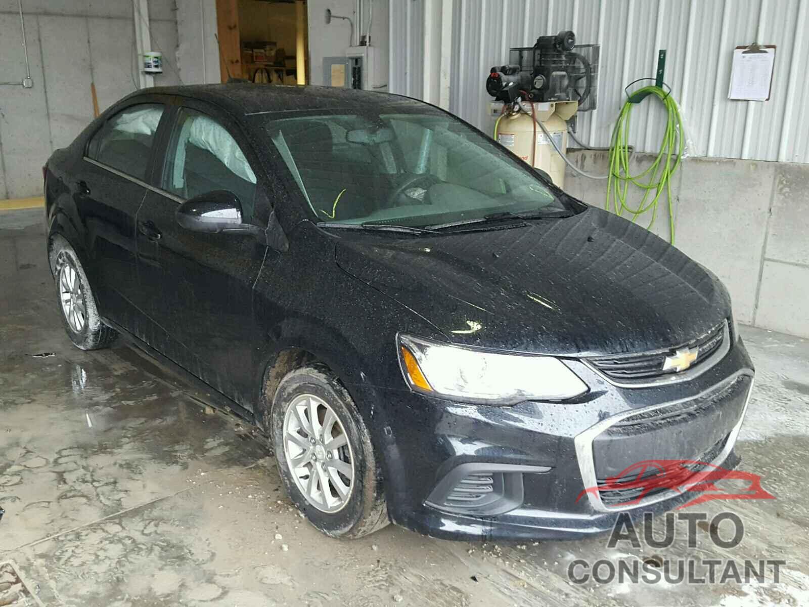 CHEVROLET SONIC 2017 - 1G1JD5SH8H4116178