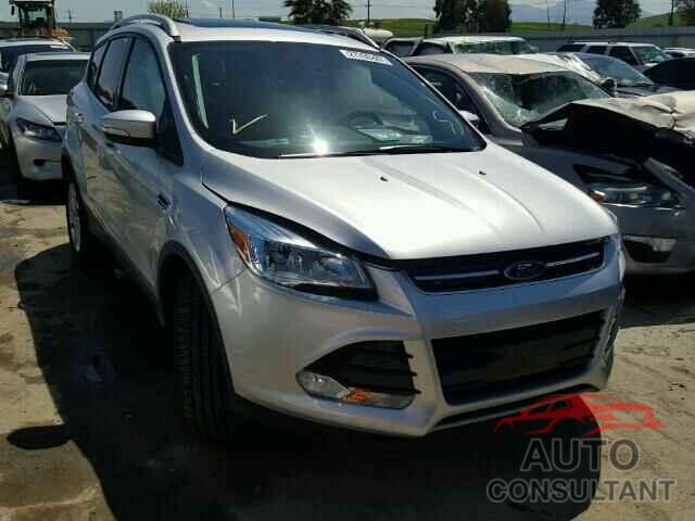 FORD ESCAPE 2016 - 1FMCU0J95GUA12383