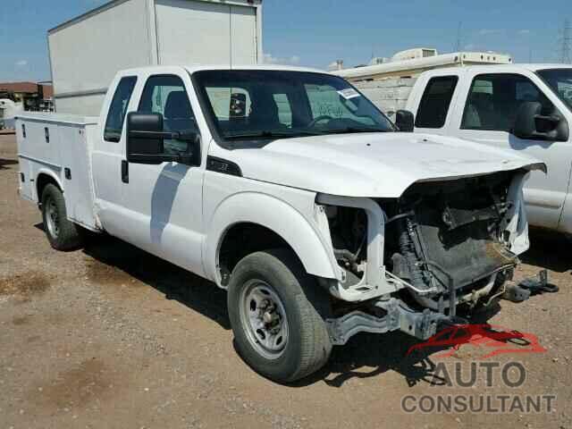 FORD F350 2015 - 1FD8X3A68FEB89877