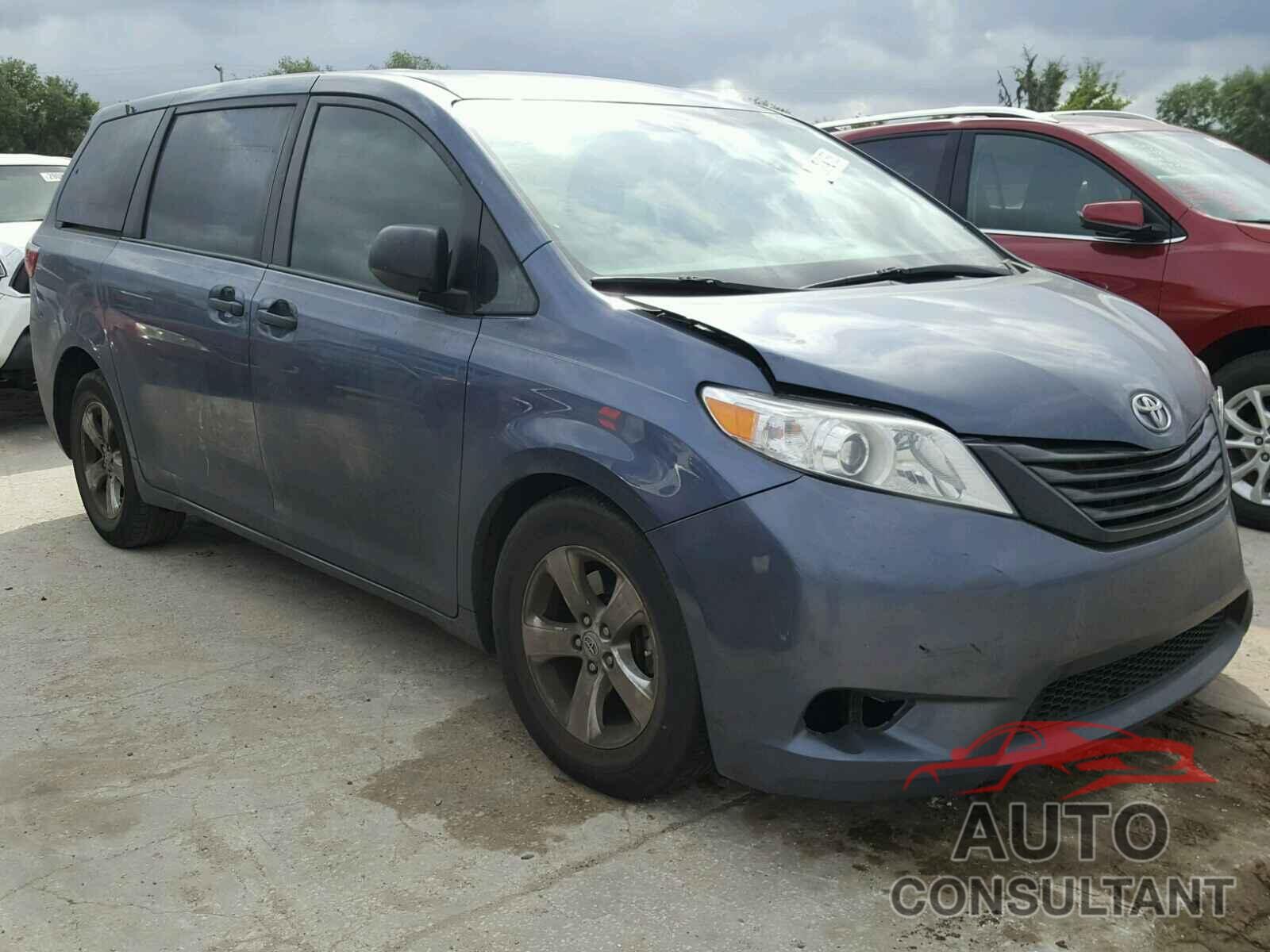 TOYOTA SIENNA 2015 - 5TDZK3DC1FS666054