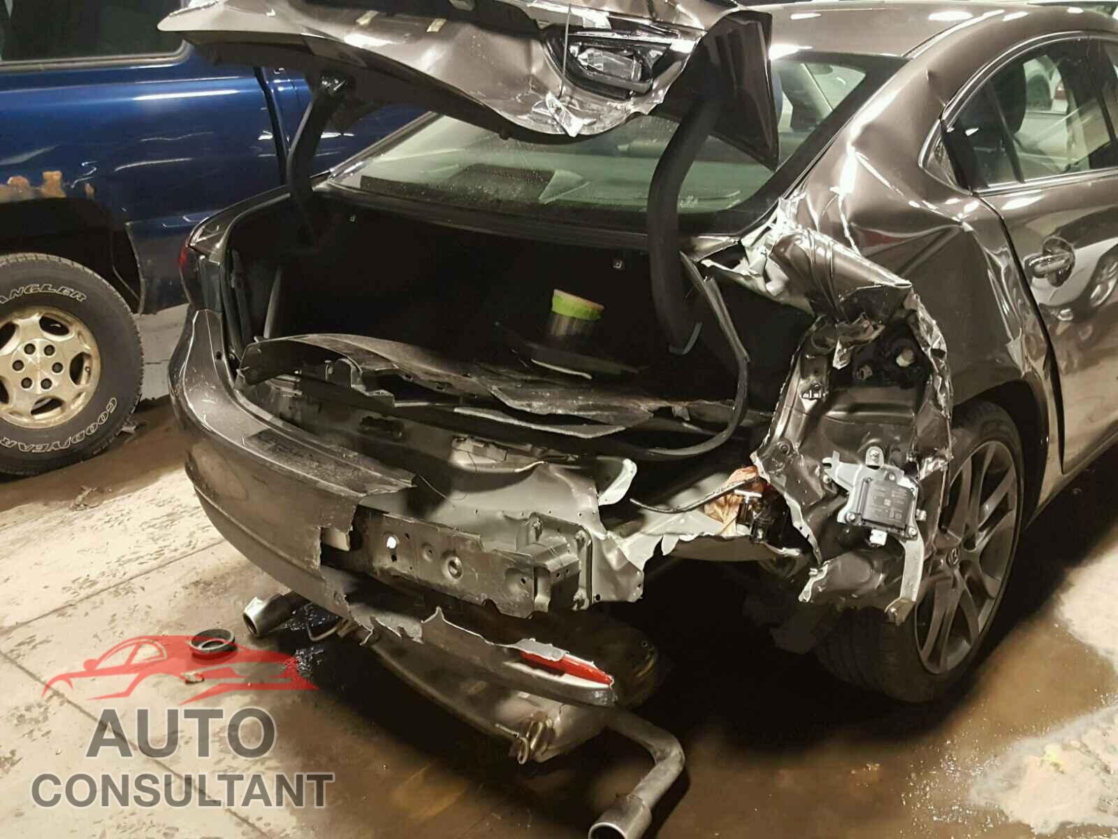 MAZDA 6 2017 - JM1GL1W59H1138933