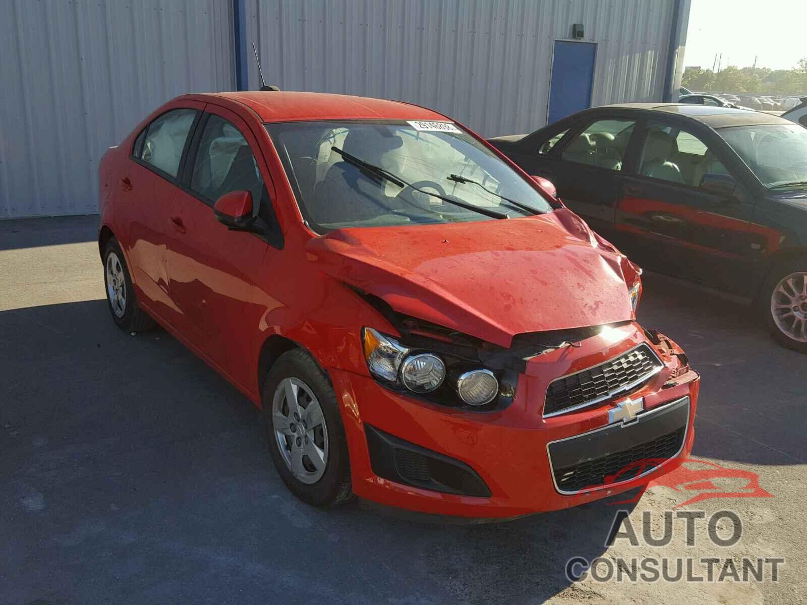 CHEVROLET SONIC 2016 - 1G1JA5SH9G4109604