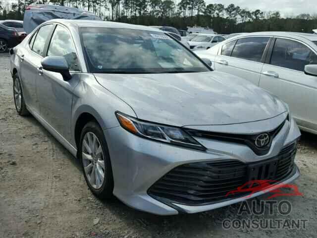 TOYOTA CAMRY 2018 - 4T1B11HK1JU546720