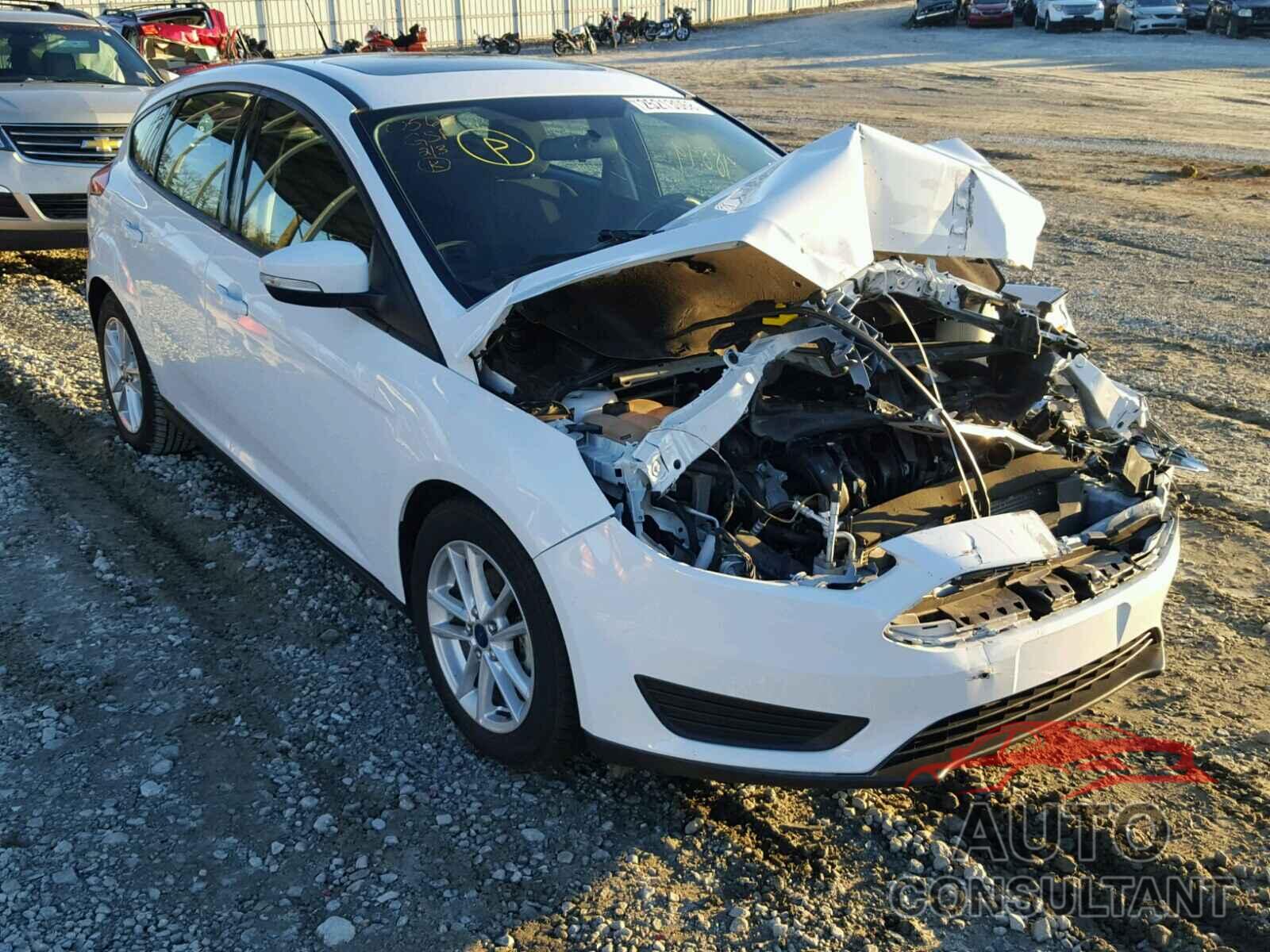 FORD FOCUS 2016 - 1FADP3K23GL270562