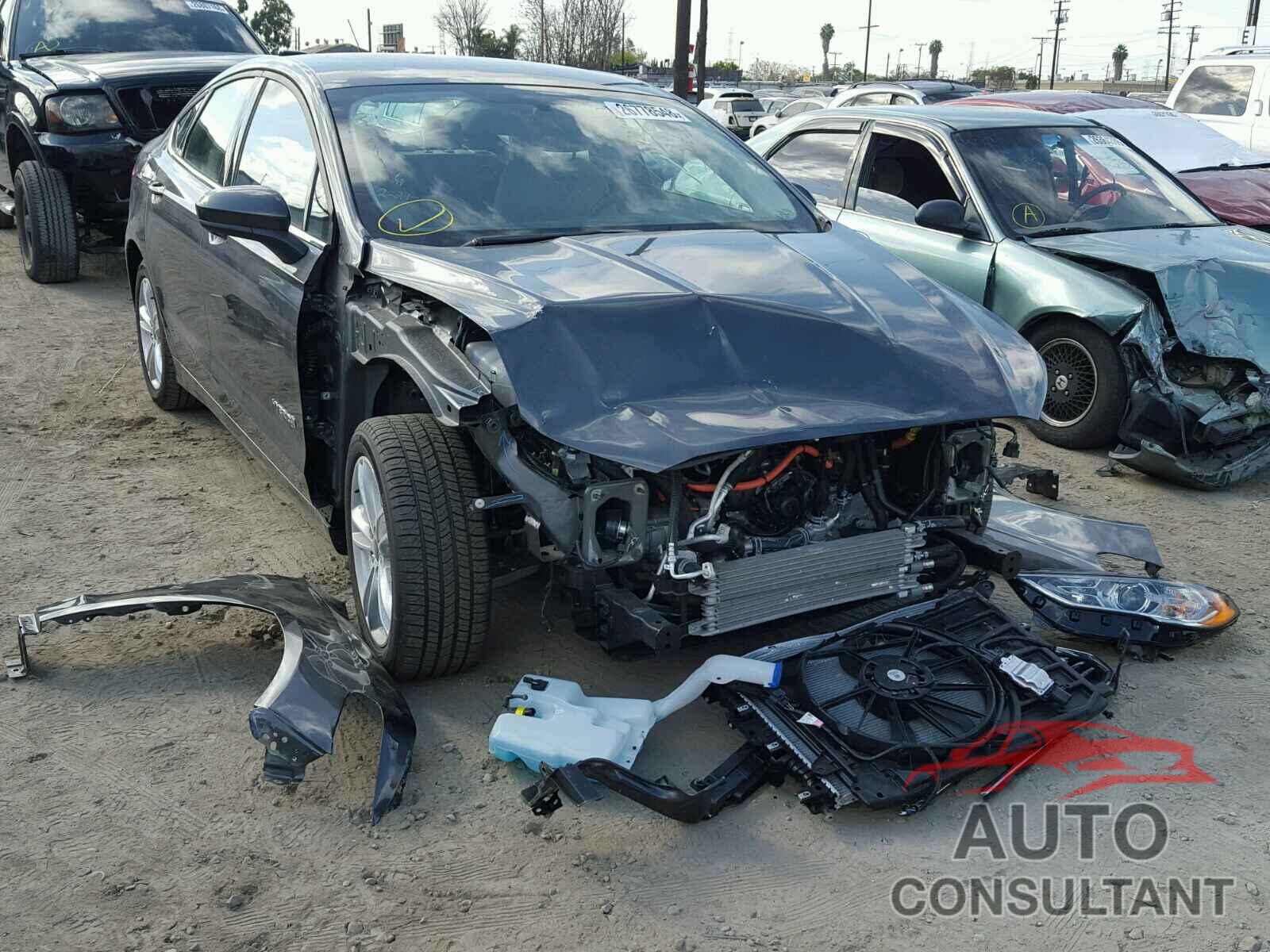 FORD FUSION 2018 - 3FA6P0UU5JR100802