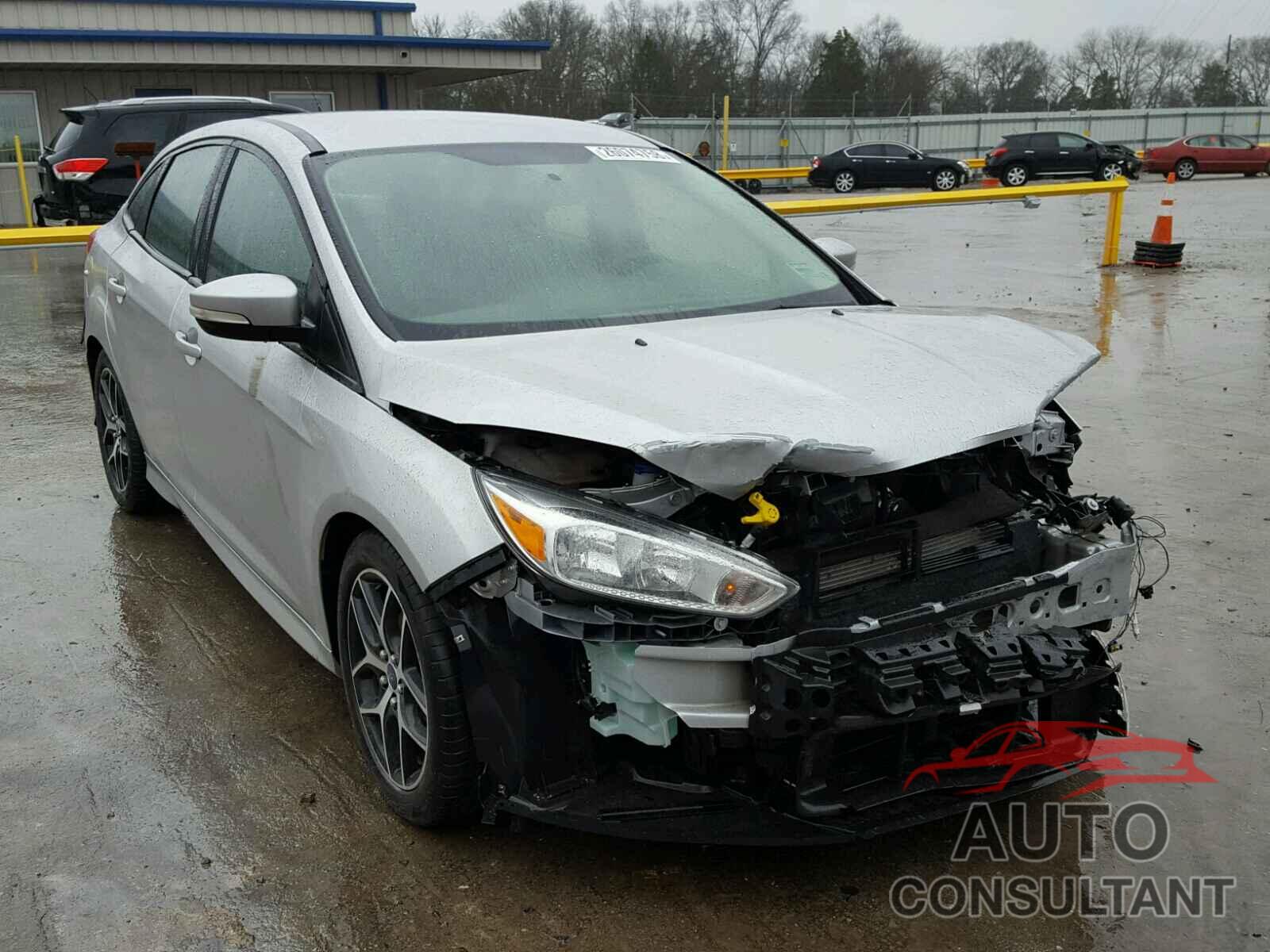 FORD FOCUS 2015 - 1FADP3F2XFL209086