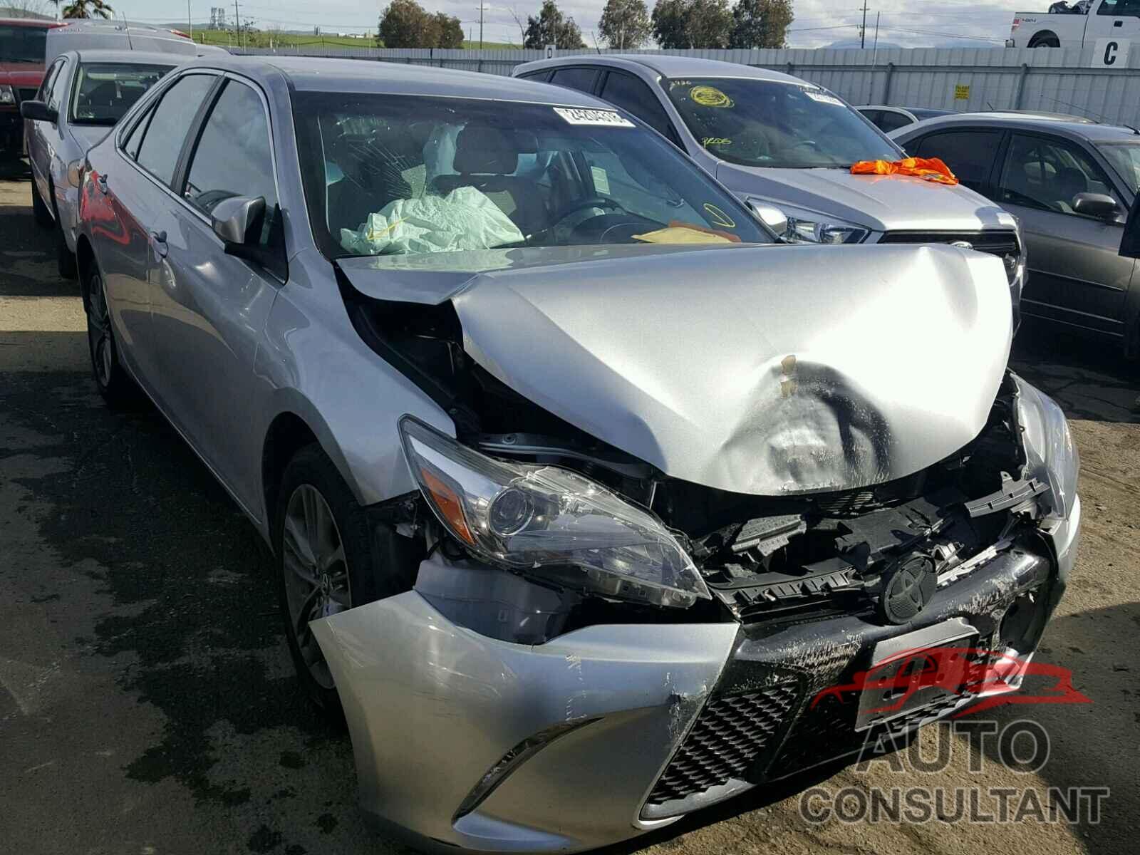TOYOTA CAMRY 2015 - 4T1BF1FK1FU054880