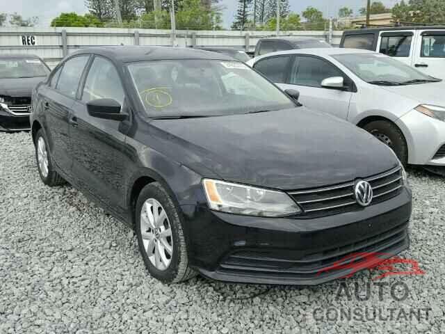VOLKSWAGEN JETTA 2015 - 3VWD17AJ4FM298232