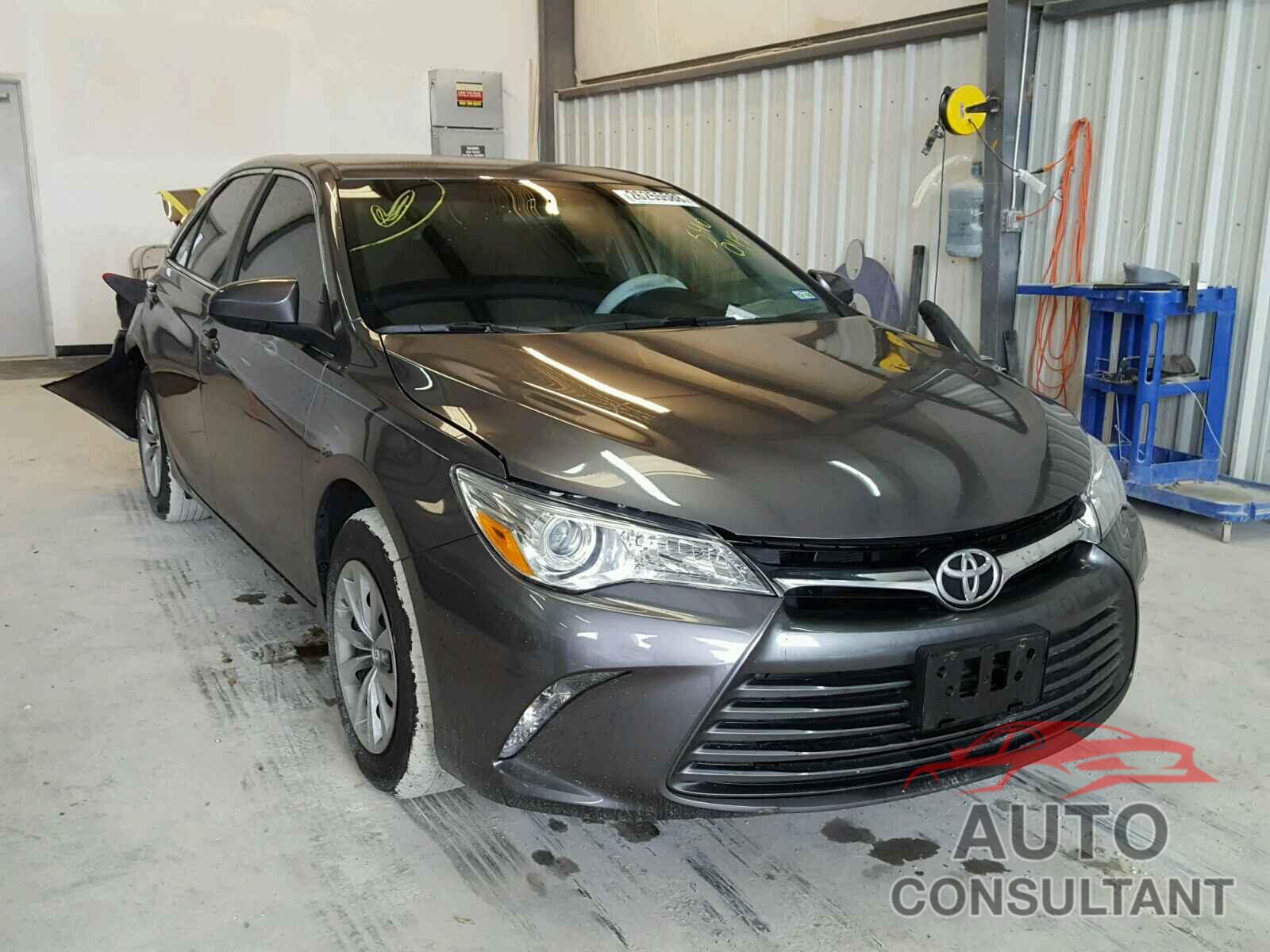 TOYOTA CAMRY 2016 - 4T4BF1FK7GR540049