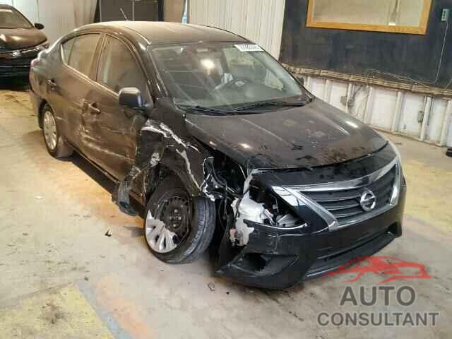 NISSAN VERSA 2015 - 3N1CN7AP9FL869021