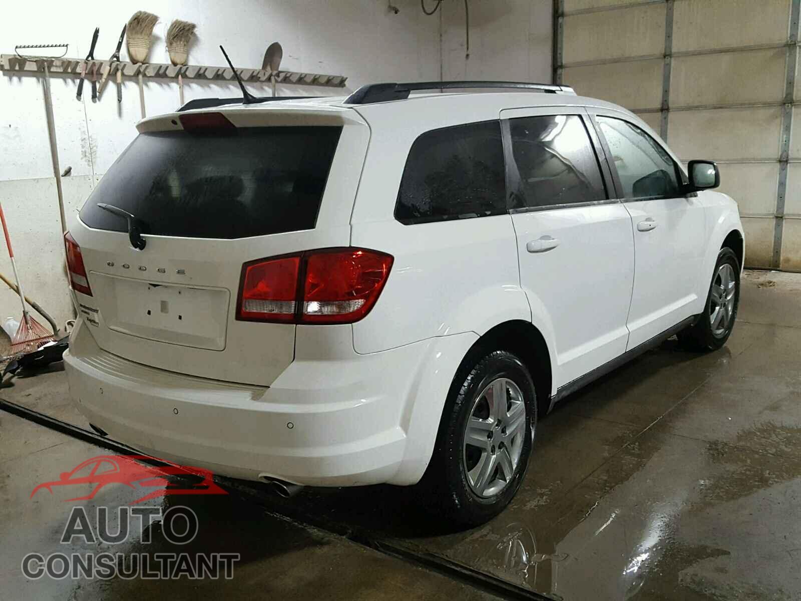 DODGE JOURNEY 2015 - 3C4PDDAG4FT548908