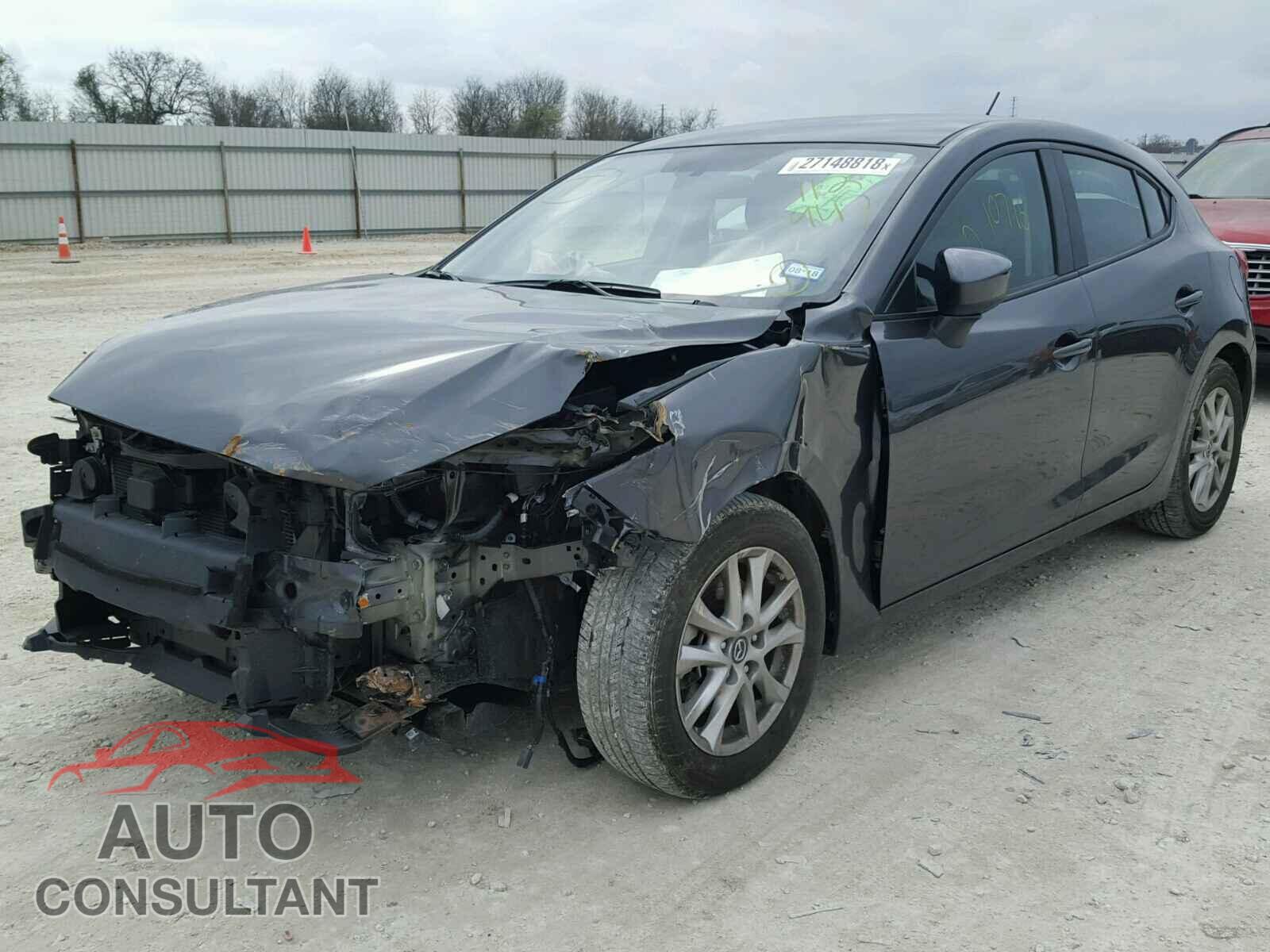 MAZDA 3 2017 - 3MZBN1K76HM112947