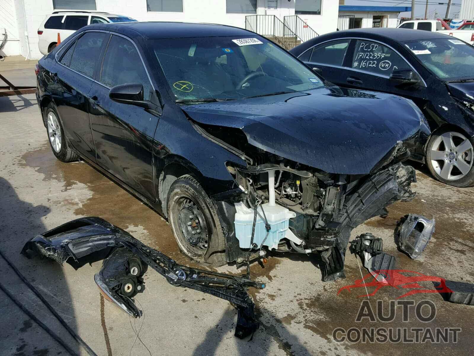 TOYOTA CAMRY 2016 - 4T4BF1FK6GR542357