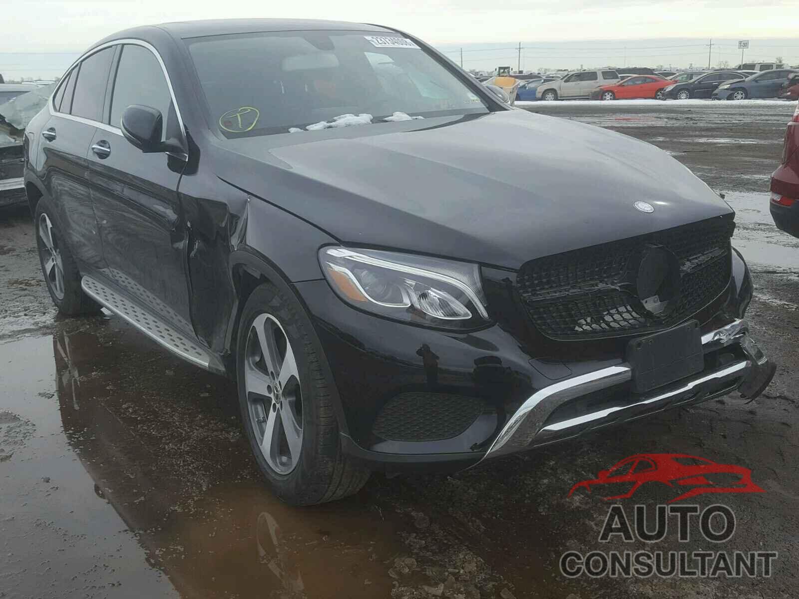 MERCEDES-BENZ GLC300 2017 - WDC0J4KB2HF260759