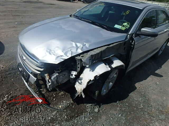 FORD TAURUS 2015 - 1FAHP2E81FG113583