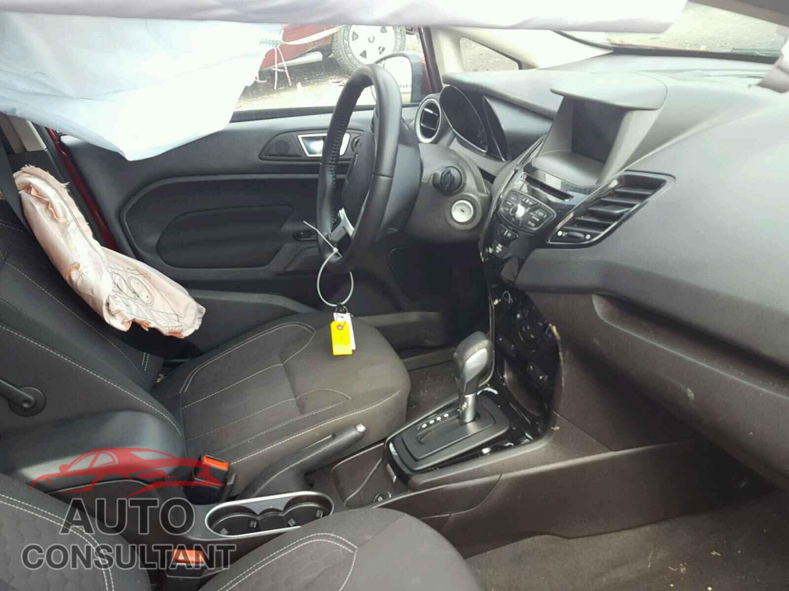 FORD FIESTA 2016 - 3FADP4BJ3GM142575