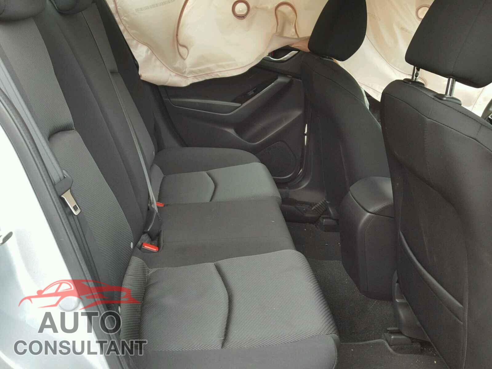 MAZDA 3 2017 - 3MZBN1U74HM101555