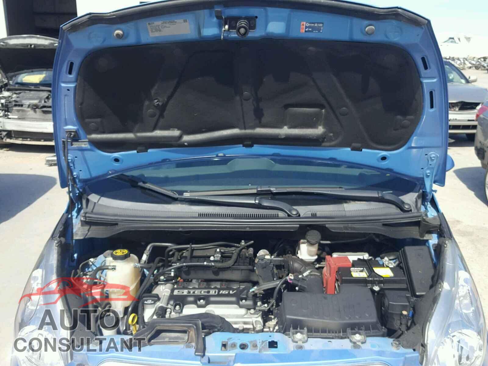 CHEVROLET SPARK 2015 - KL8CB6S93FC732807
