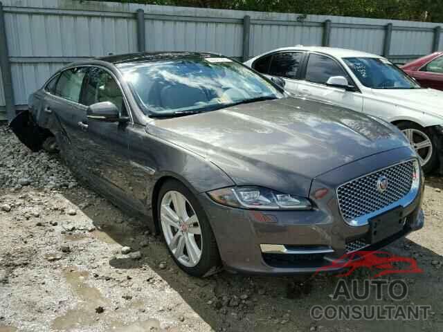JAGUAR XJ 2016 - SAJWA2G70G8V98190