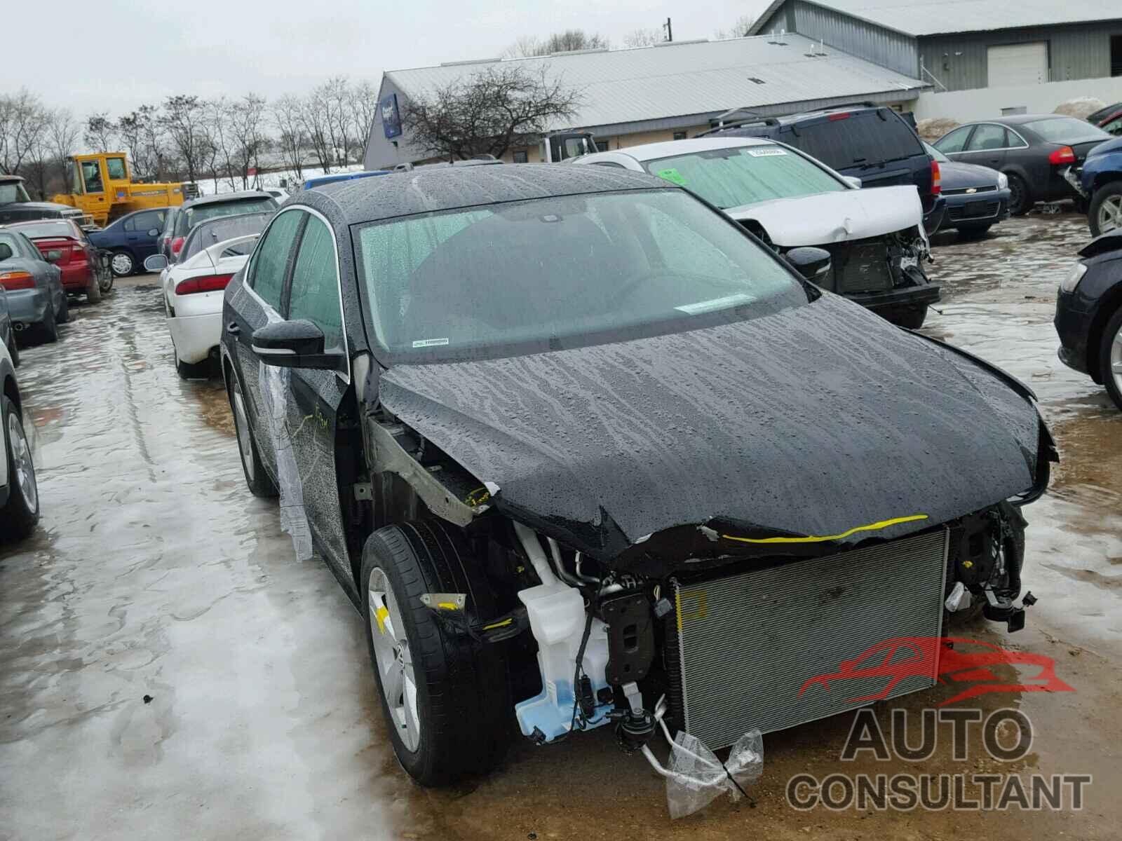 VOLKSWAGEN PASSAT 2015 - 1VWAT7A38FC113308